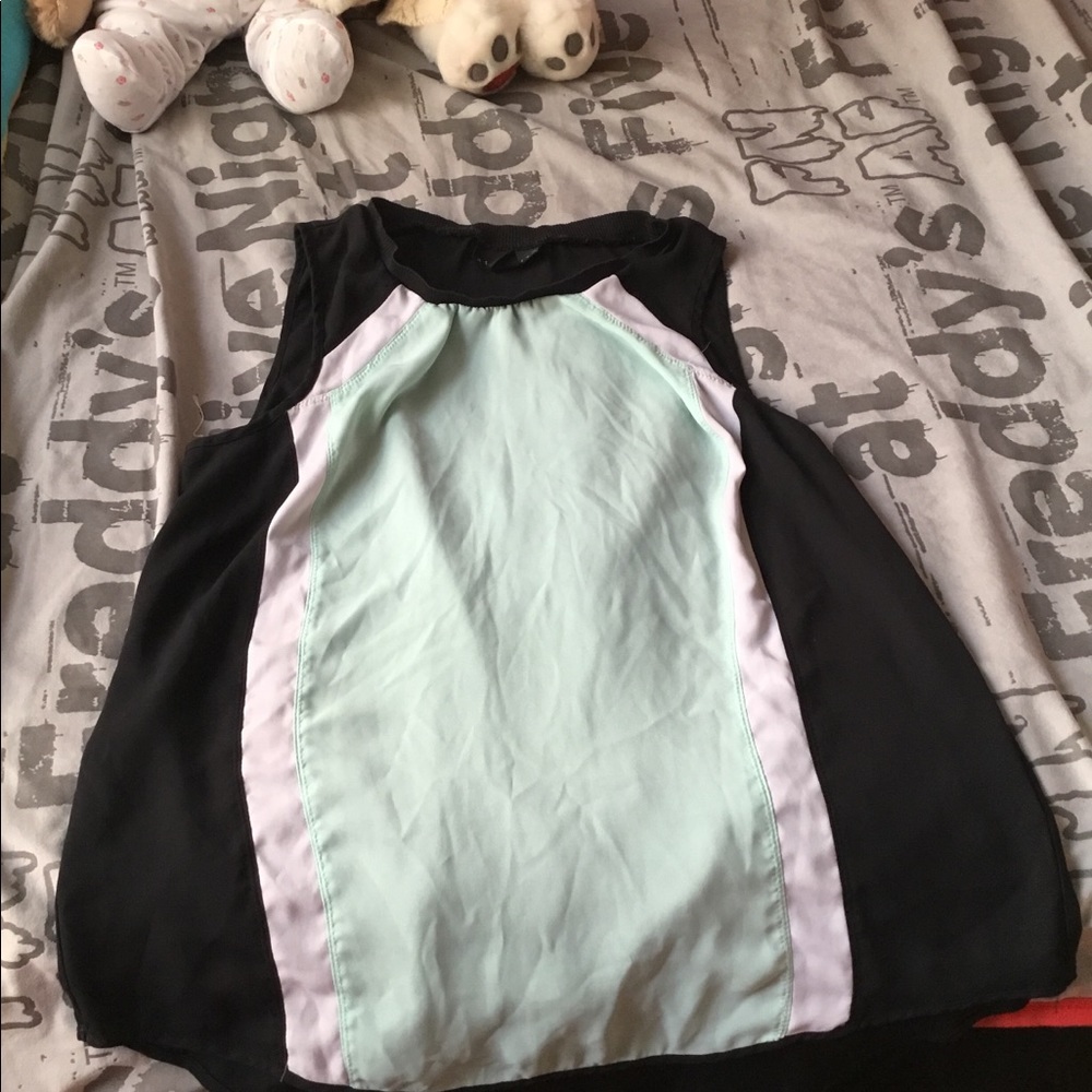 Sleeveless top